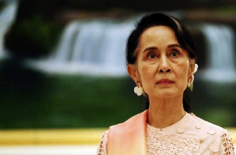 Amnesty International retire un titre honorifique à Aung San Suu Kyi
