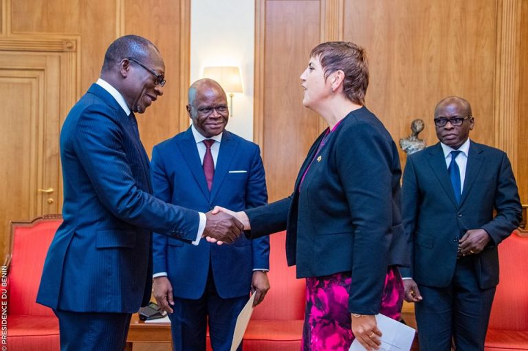 Bénin: le dynamisme de Patrice Talon reconnu par la diplomate Carol McQueen