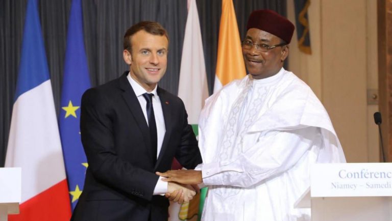 Niger-attaque d&rsquo;Inates: Emmanuel Macron attendu à Niamey le 22 décembre