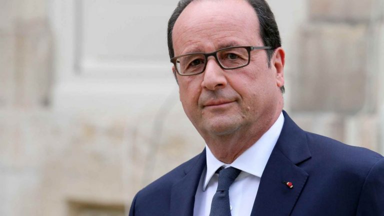 Bretagne: François Hollande blessé à la tête lors d&rsquo;une virée en mer