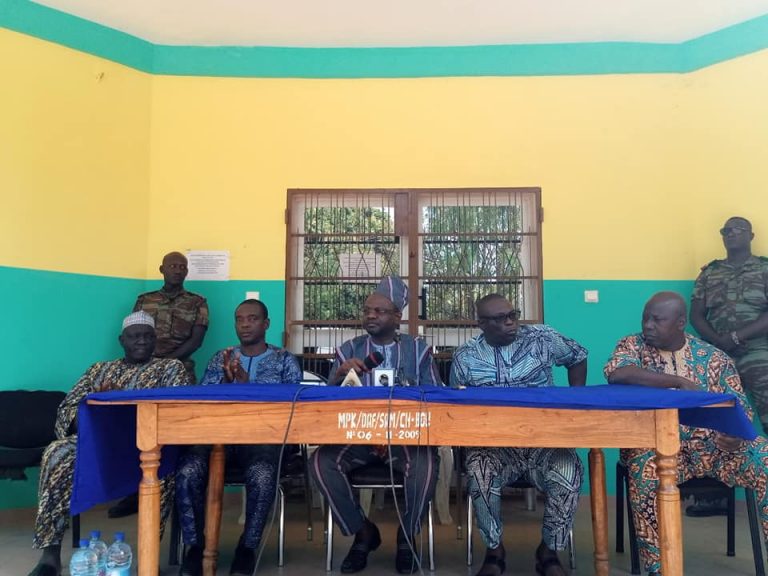 Bénin: rencontre entre l&rsquo;He Rachidi Gbadamassi, Séidou Adambi et les élus locaux de Parakou