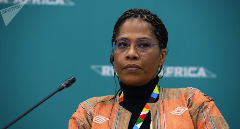 Kemi Seba interdit d&rsquo;entrer au Mali: Nathalie Yamb sort de ses gonds