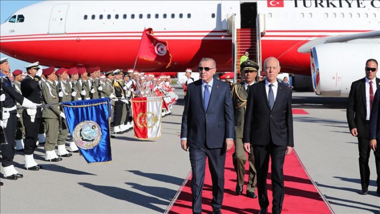 Tunisie: la crise libyenne au cœur de la visite Recep Tayyip Erdogan chez Kaïs Saïed