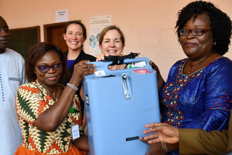 Coopération Bénin-USA: don d&rsquo;un lot d&rsquo;équipements médicaux par le gouvernement américain
