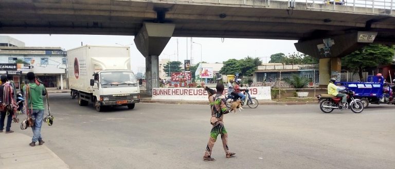 [Dossier] Bénin – vente à la sauvette : Quand le marchand côtoie la « mort »