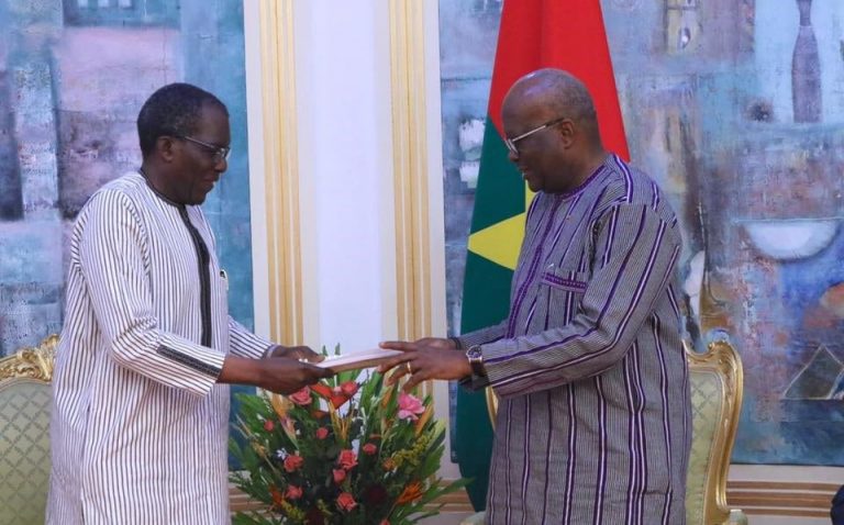 Le Burkina Faso se dote d&rsquo;un document de Politique de Sécurité nationale