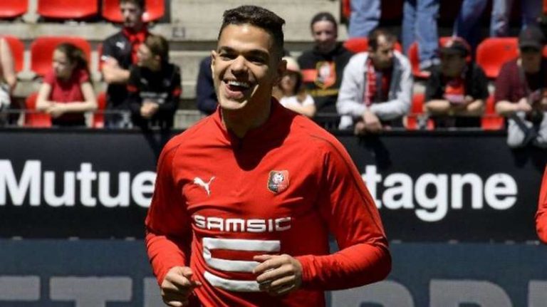Football : Hatem Ben Arfa dans un club espagnol?