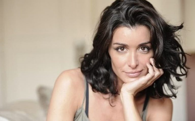 Jenifer dévoile un changement capillaire (vidéo)