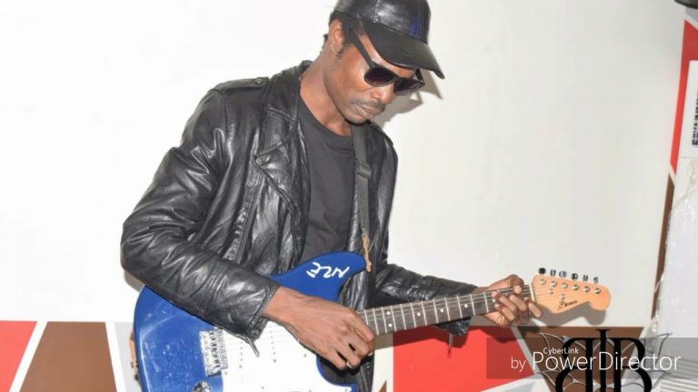Bénin: l&rsquo;artiste Robinson Sipa signe son come-back ce samedi 4 janvier