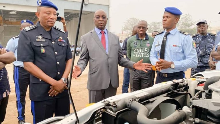 Bénin: la police républicaine dotée de 55 véhicules neufs