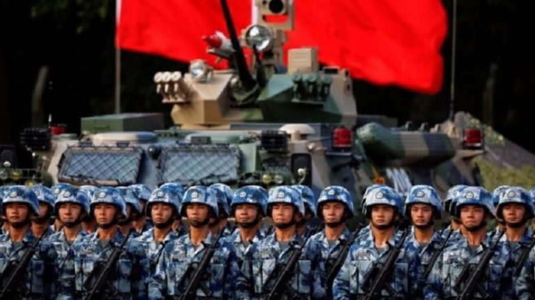 Coronavirus : l&rsquo;armée chinoise invitée dans la lutte contre l&rsquo;épidémie