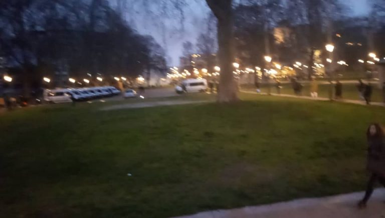 France: violentes manifestations en marge du concert de Fally Ipupa