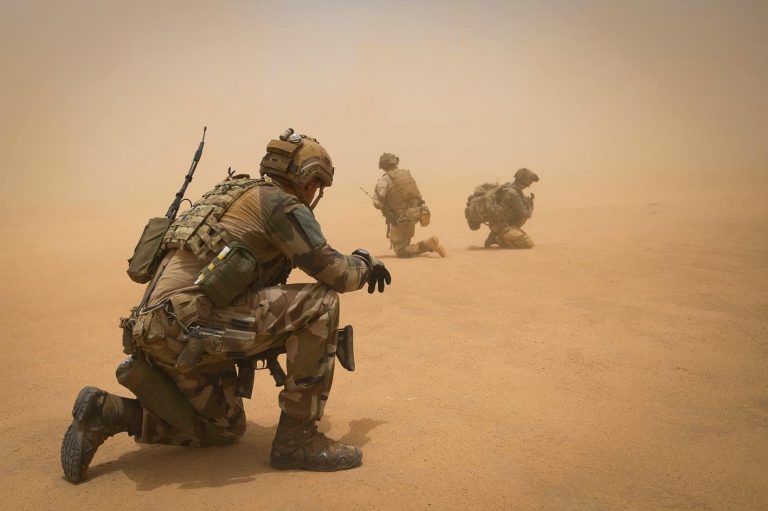 Mali: une femme suisse enlevée par les terroristes, retrouvée morte