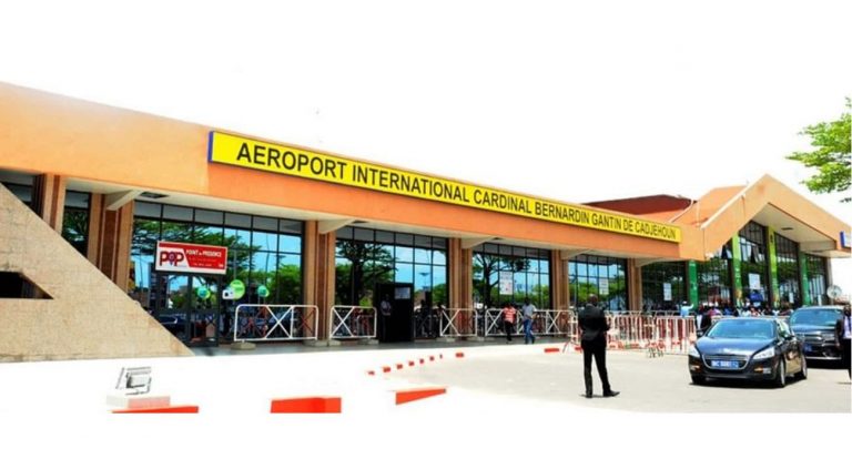 Coronavirus : le débarquement à Cotonou des passagers venant de Chine provisoirement interdit