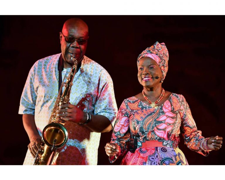 Décès de Manu Dibango: Youssou Ndour et Angélique Kidjo « sans voix » (Vidéo)