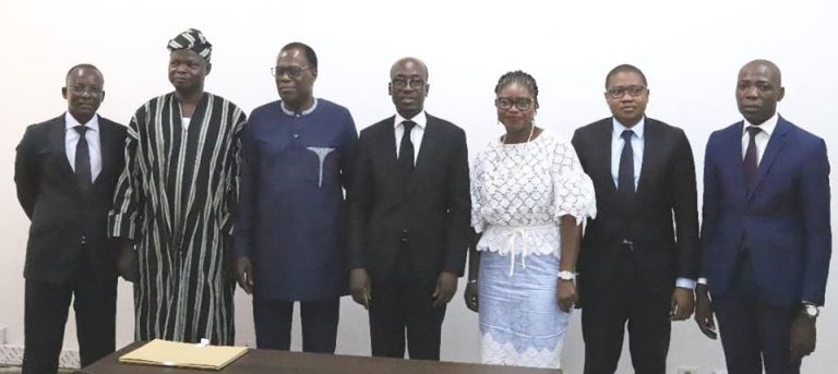 Sénégal : le maire de Dakar Khalifa Sall exclu de son parti