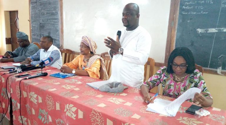 Bénin: l&rsquo;aide de l&rsquo;Etat au cœur d&rsquo;un échange entre Éléonore Yayi et les étudiants