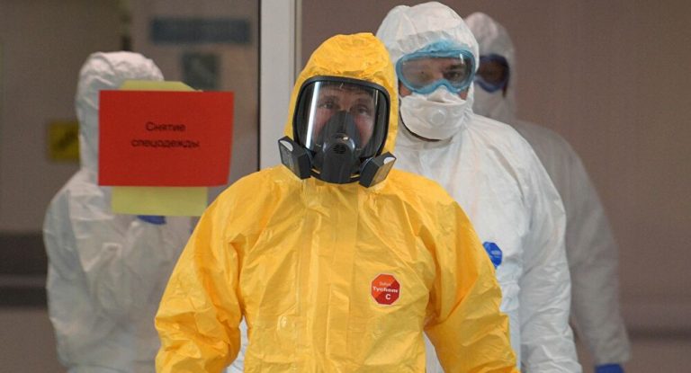 Coronavirus : Vladimir poutine à l&rsquo;hôpital des maladies infectieuses