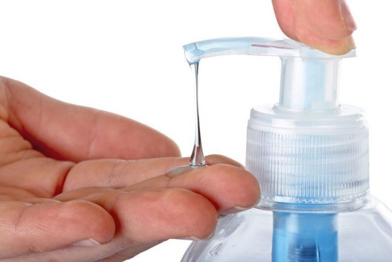 Coronavirus: la recette de l’OMS pour fabriquer soi-même les gels hydro-alcooliques