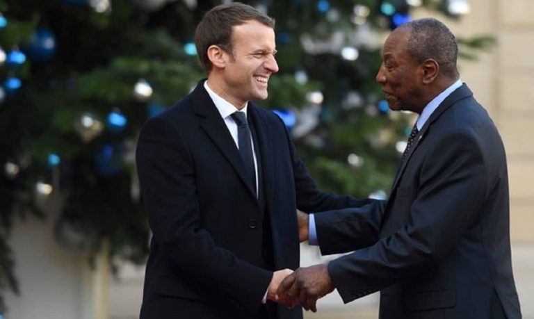 Coronavirus – Annulation de la dette africaine: Alpha Condé loue la bravoure d&rsquo;Emmanuel Macron