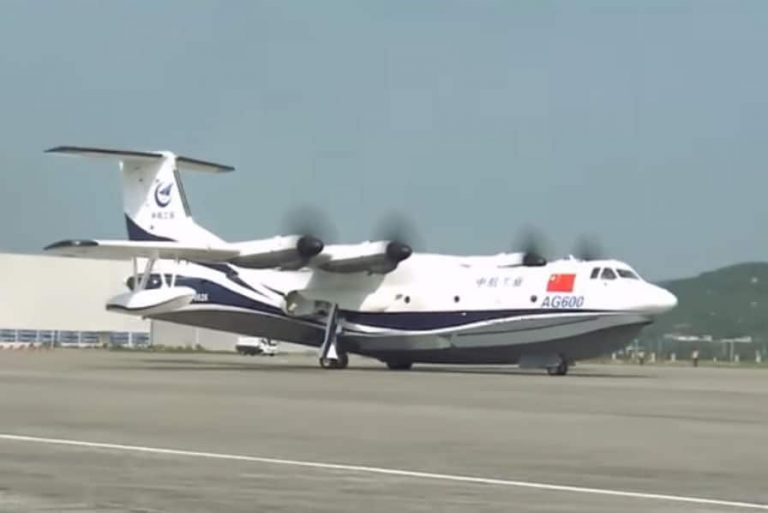 La Chine reprend les tests du plus grand avion amphibie du monde