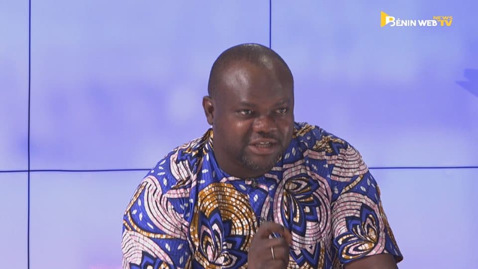 Kamar Ouassagari sur l'émission Bénin Politique. Benin Web TV