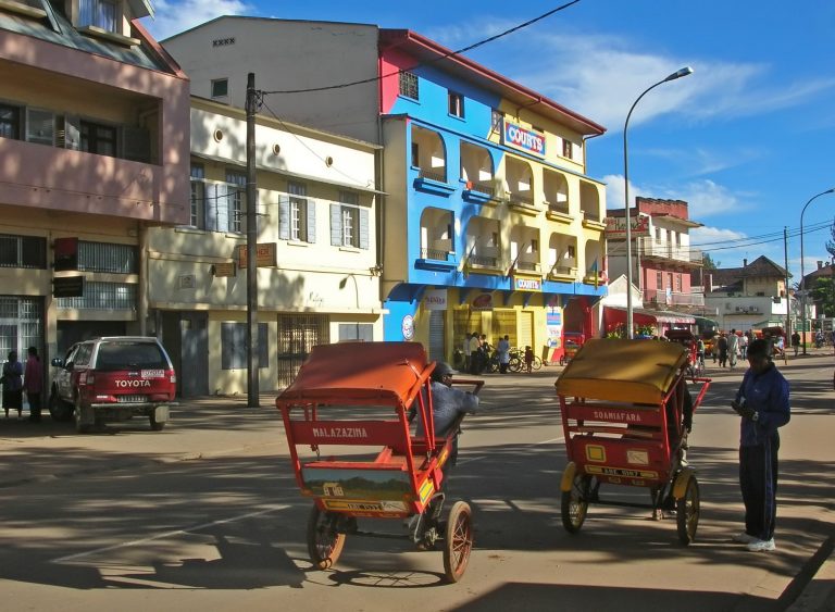 Coronavirus : Madagascar retourne en confinement sur fond de flambée du virus