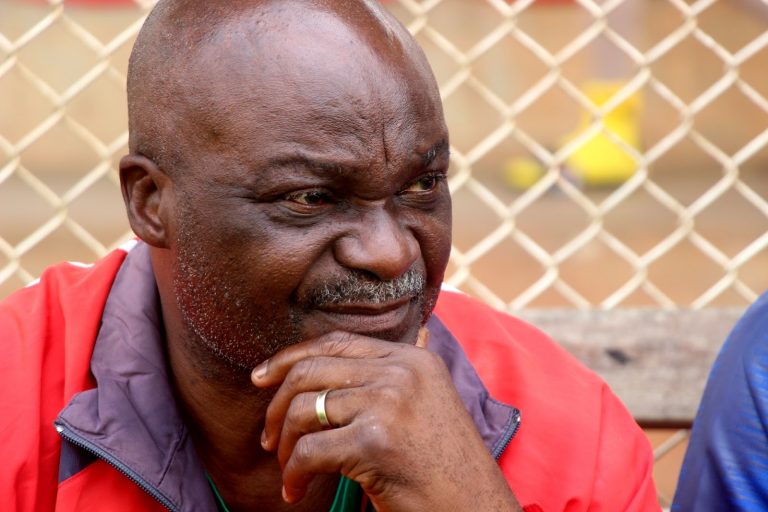 Roger Milla atteint du coronavirus ? l’ancienne gloire camerounaise brise le silence (vidéo)