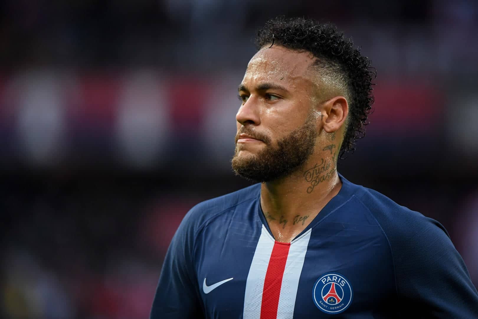 Neymar, attaquant du Paris Saint-Germain © Foot01