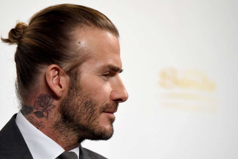 David Beckham adopte des implants capillaires? (photo)