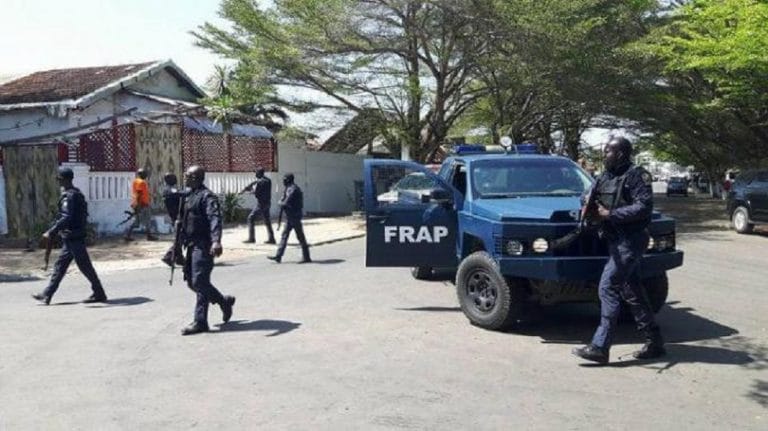 Côte d’Ivoire : plusieurs policiers passés à tabac par la population