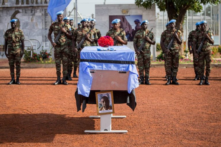 Mali: des Casques Bleus de la Minusma meurent du coronavirus
