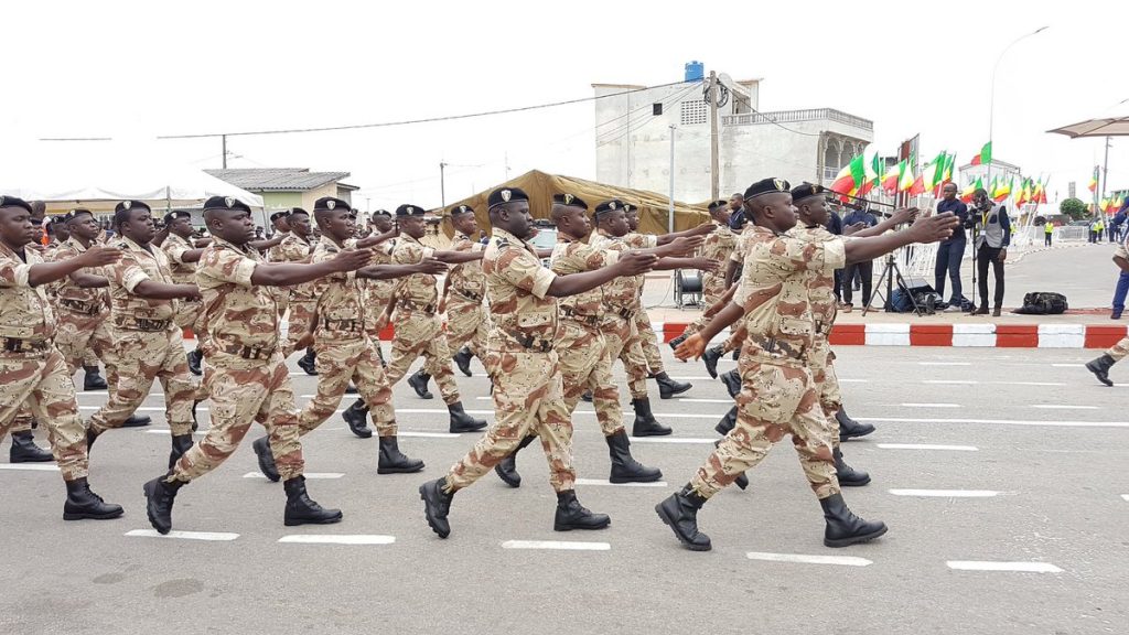 Des agents des Douanes lors d'un défilé militaire du 1er août