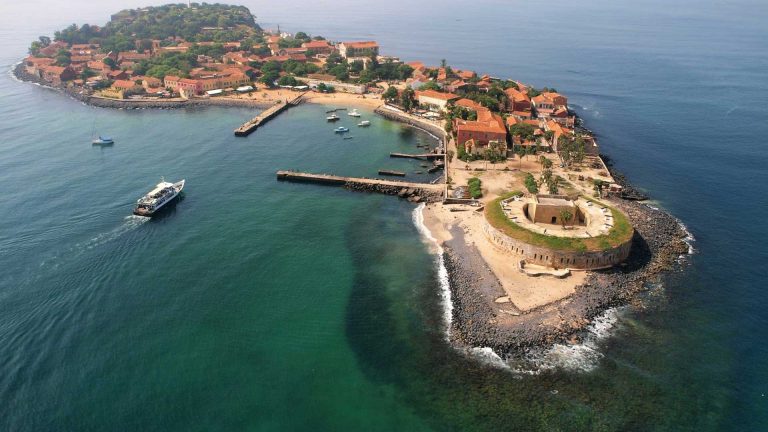 Mouvement anti-raciste: le Sénégal rebaptise la place de l&rsquo;Europe de l&rsquo;Île de Gorée