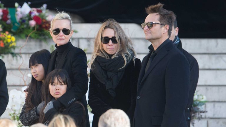 Héritage de Johnny Hallyday: l&rsquo;étonnant accord entre Laeticia, David et Laura Smet