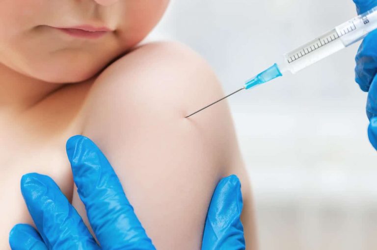 Coronavirus : plus de 20 pays ont déjà passé commande du vaccin russe