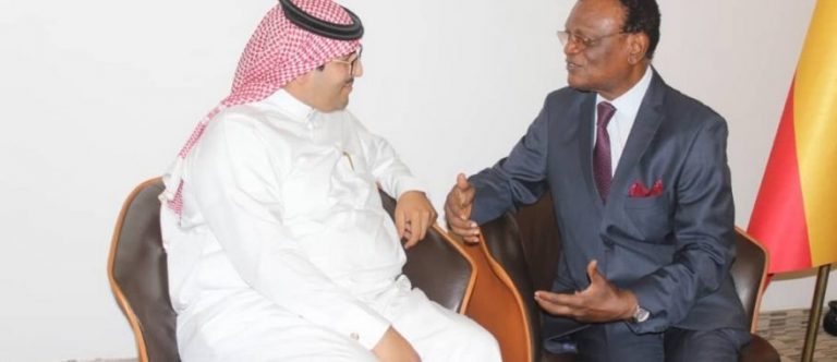 Bénin: des banques arabes appuient le secteur énergétique de 16,4 milliards de FCFA