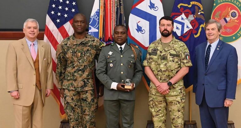 Etats-Unis – Formation militaire: le Béninois Abdel-Aziz Ali Orou distingué