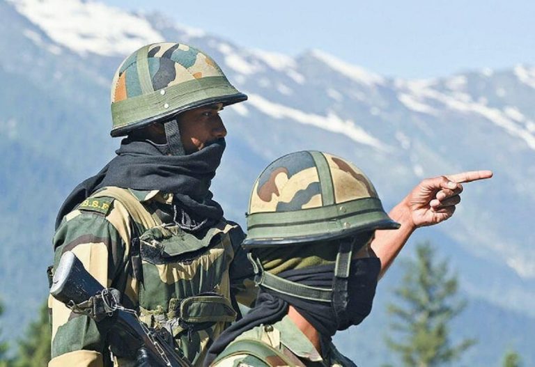 L’Inde envoie des renforts à la frontière avec la Chine, Pékin appelle à la retenue