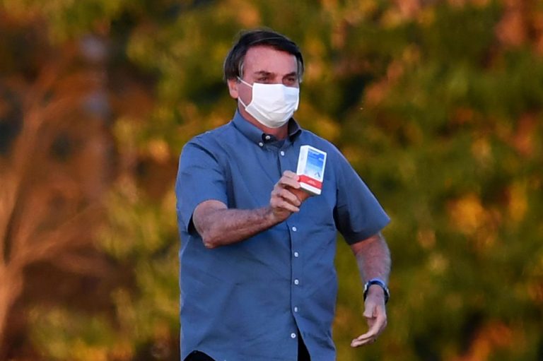 Brésil: le président Jair Bolsonaro guéri du coronavirus
