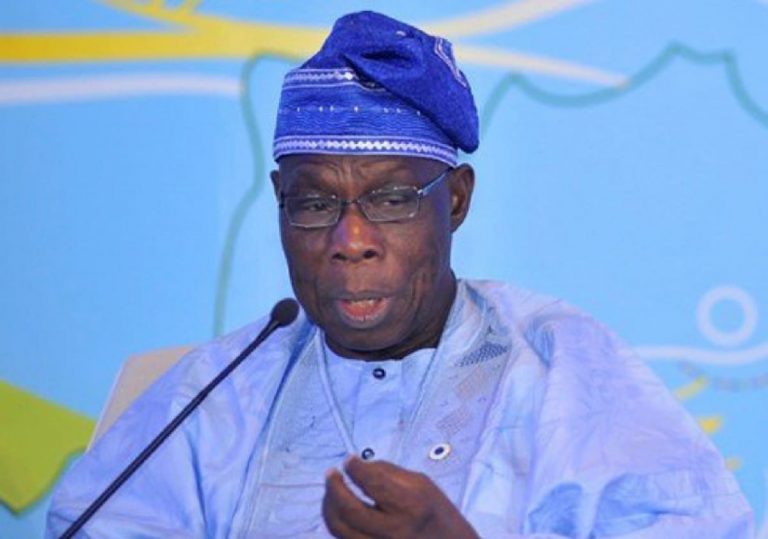 Ghana – Présidentielle: les mises en garde de Olusegun Obasanjo à Akufo Addo et John Mahama