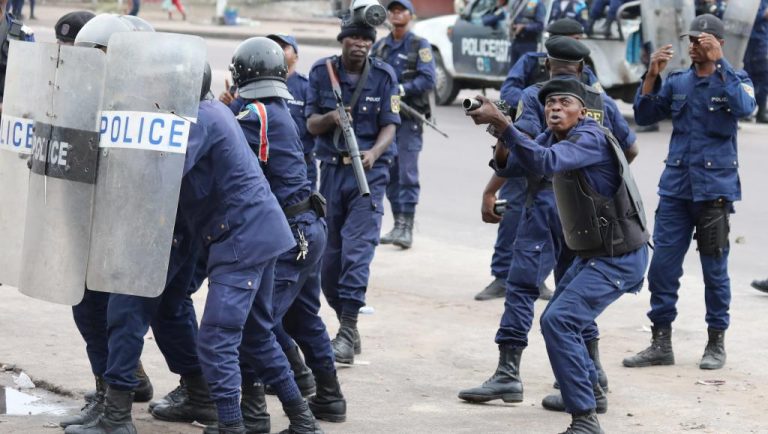RDC: prison à vie pour un policier, auteur du meurtre d&rsquo;un militant de Lucha à Beni