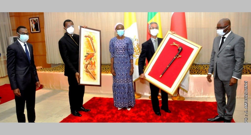 Fin de mission du Nonce Brian D. et de l'ambassadeur du Japon au Bénin