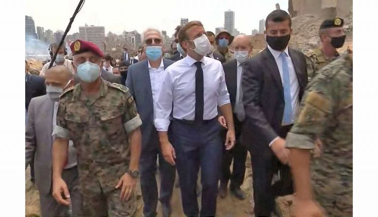 Liban: en sauveur à Beyrouth, Macron réclame une enquête internationale « transparente »