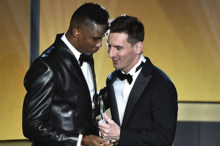 Samuel Eto&rsquo;o : « Je suis heureux parce que mon fils Messi est resté » au Barça