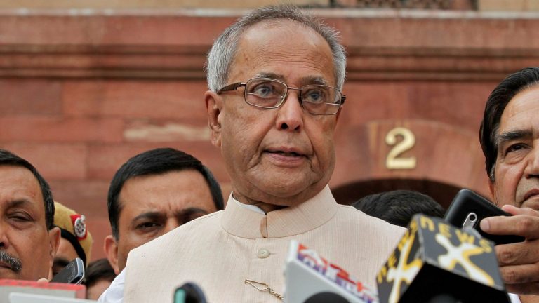 Le Coronavirus achève l’ancien président indien Pranab Mukherjee