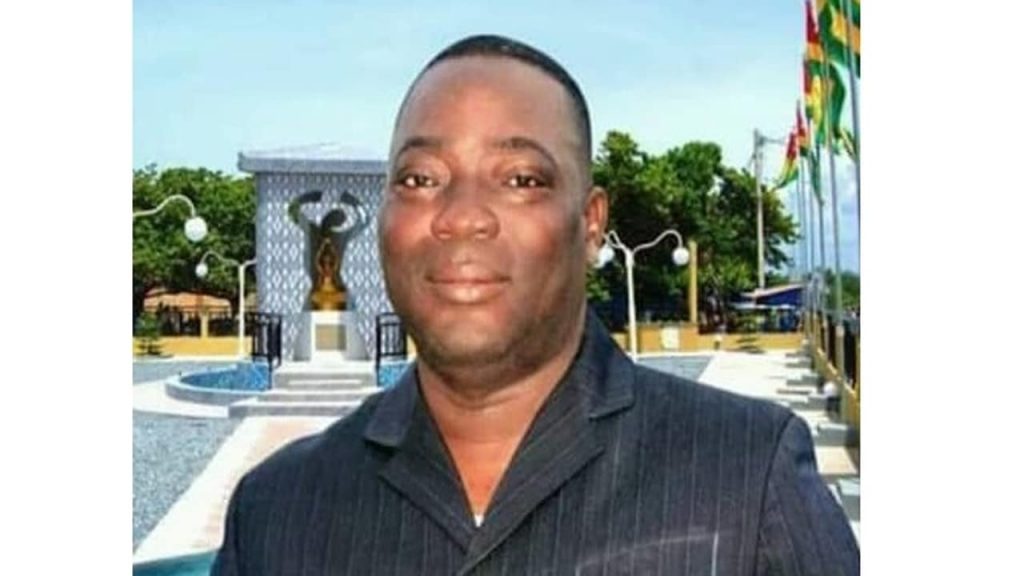 Jérôme Vodounou, Proviseur du Lycée de Gbodjomé @ Icilome