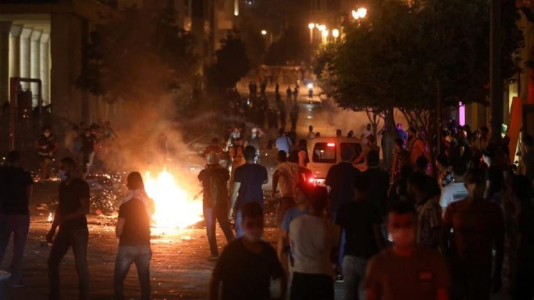 Liban – Explosions de Beyrouth : « Pendez-les à la potence », le peuple très en colère