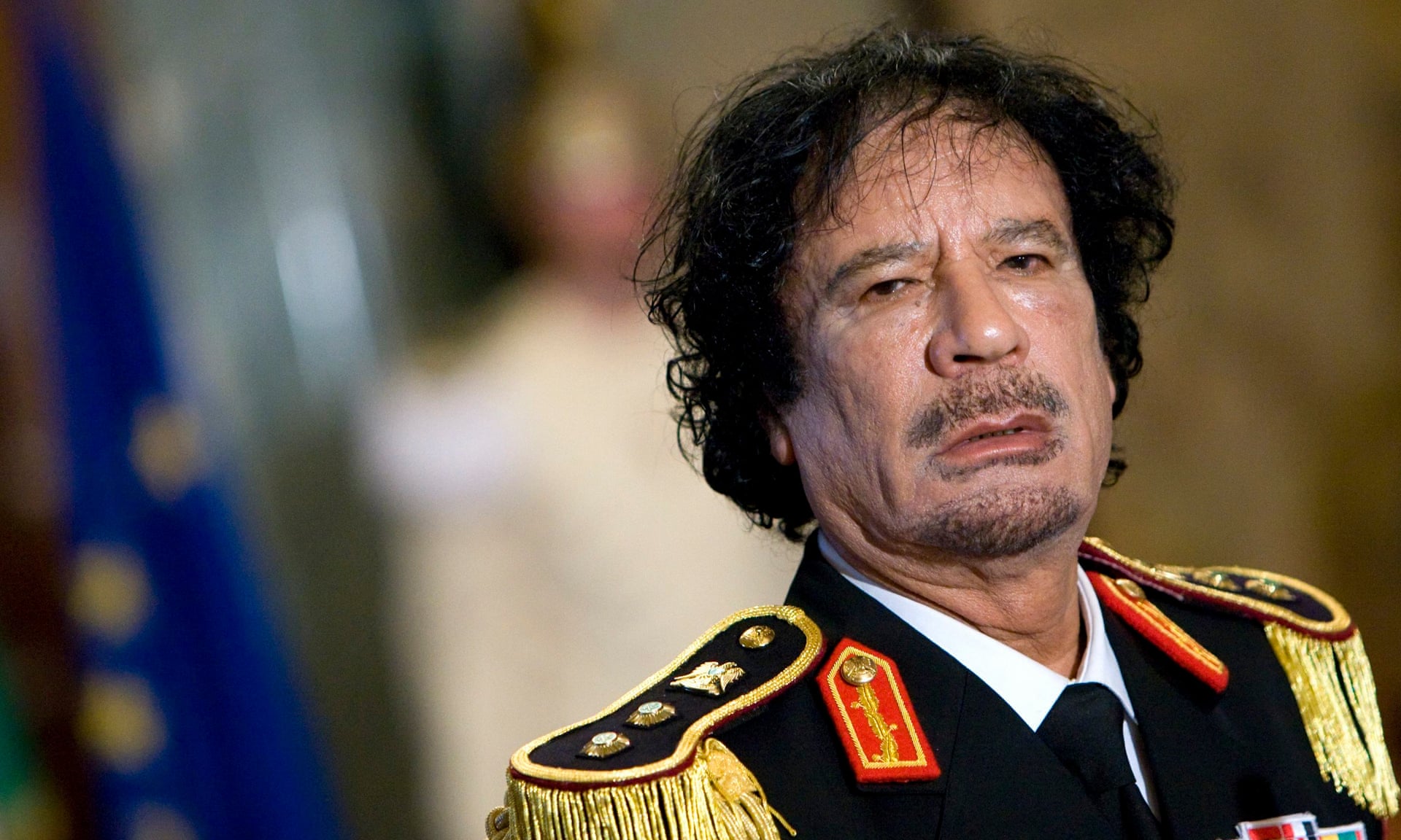 Deux mois avant sa mort, le colonel Mouammar Kadhafi a appelé ses partisans à défendre la Libye des envahisseurs étrangers.
