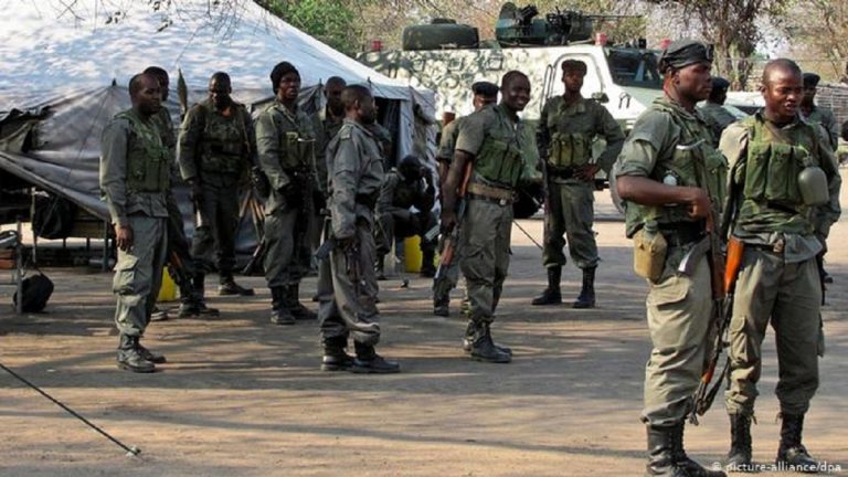 Combats en cours au Mozambique : après sa fuite face à Daesh, l’armée revient à la charge